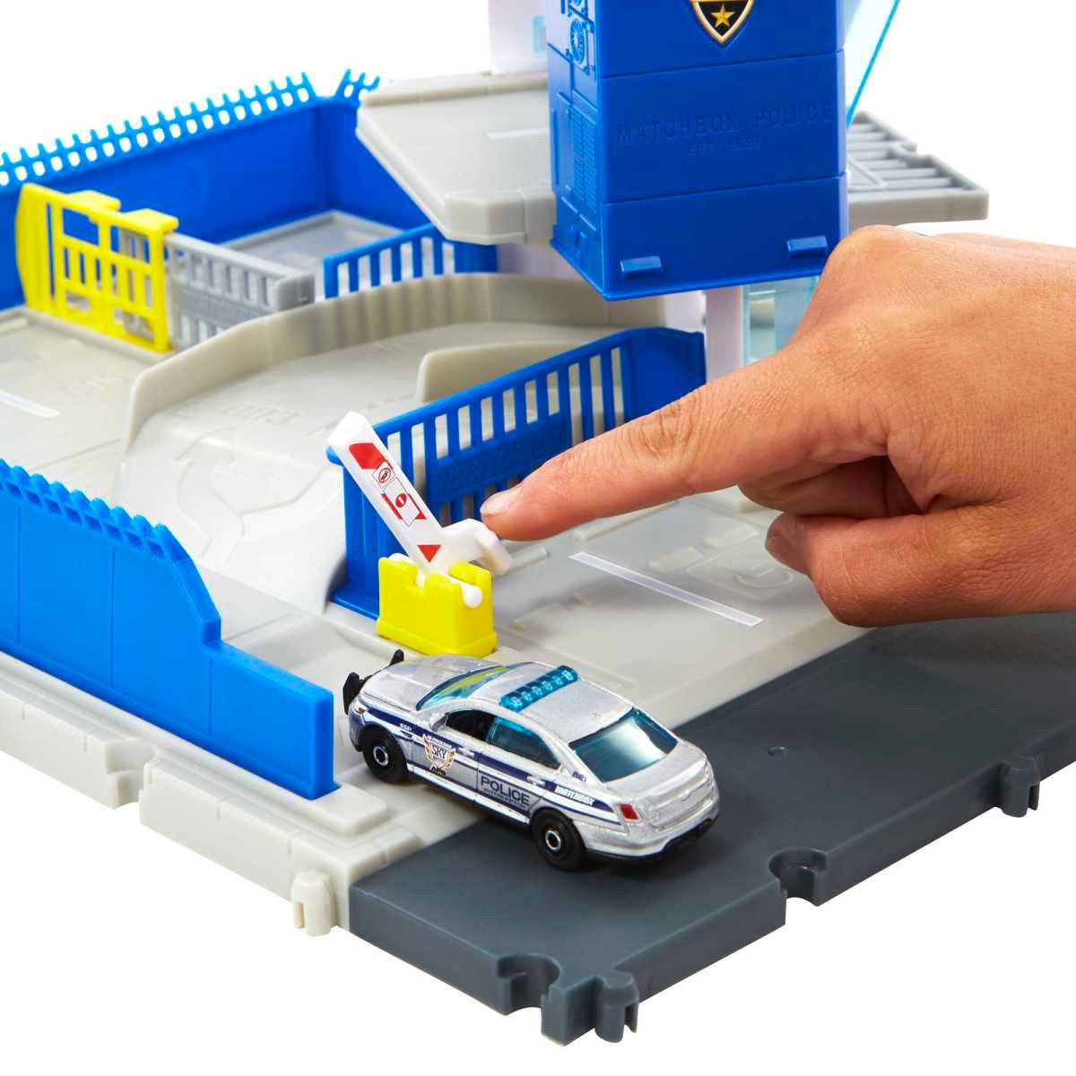 Matchbox Conductores De Accion Mattel - Police Station Dispatch