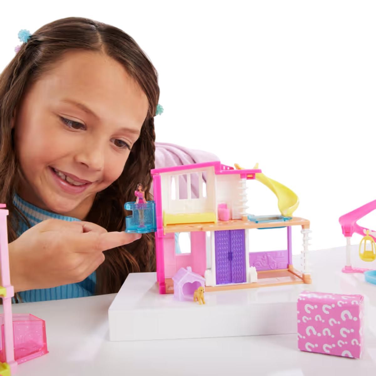 Barbie Mini Barbieland Casa De Muñecas Sorpresa - Rosa Y Morada