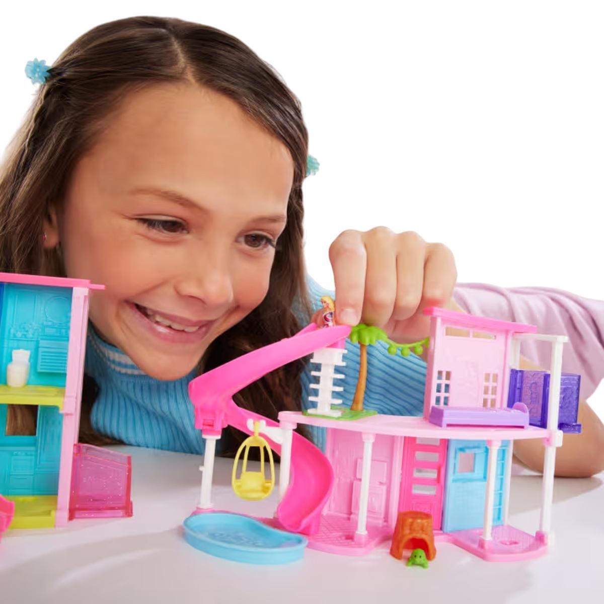 Barbie Mini Barbieland Casa De Muñecas Sorpresa - Celeste Y Rosa