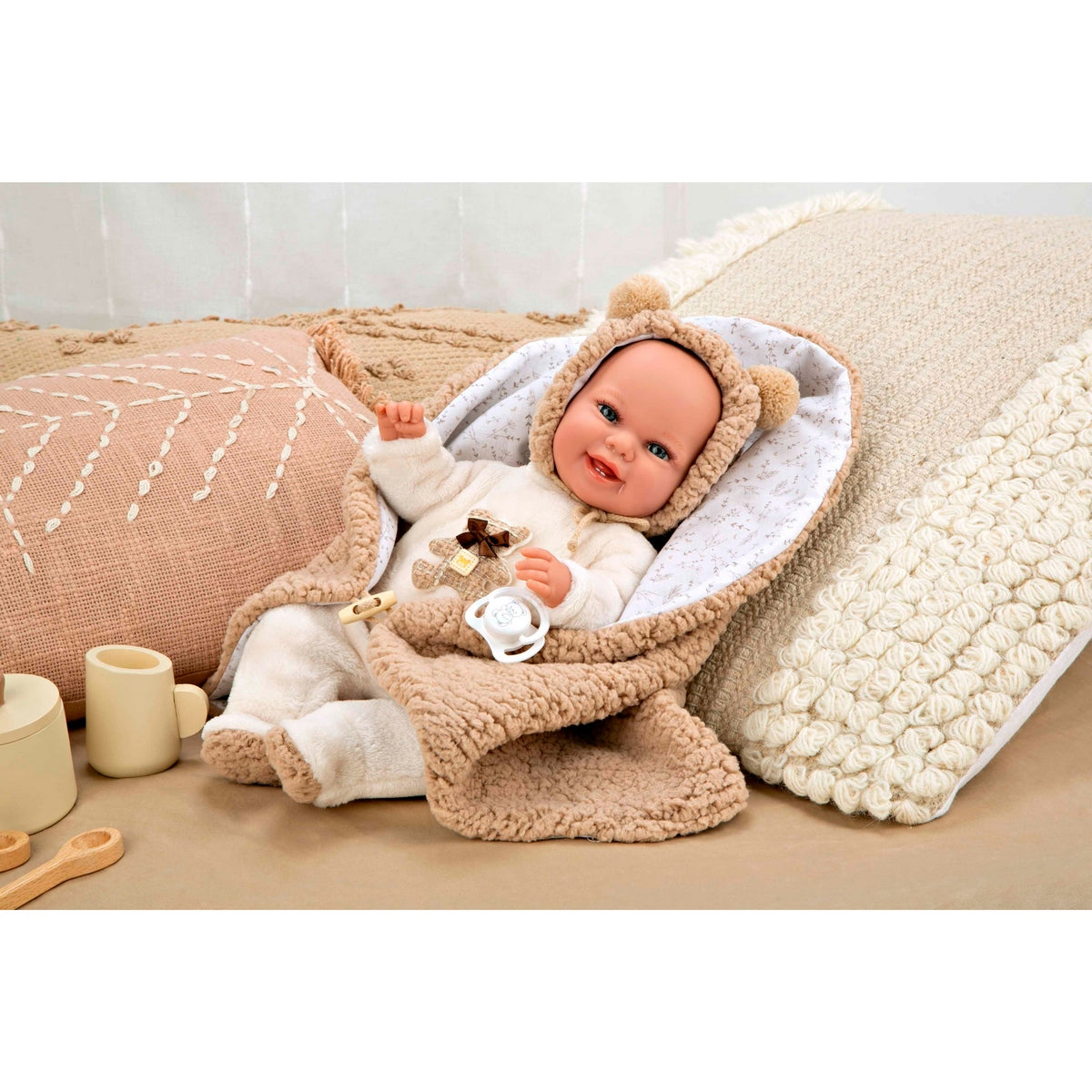 Muñeco De Peso Elegance Babyto Marron Con Manta 35 Cm Arias