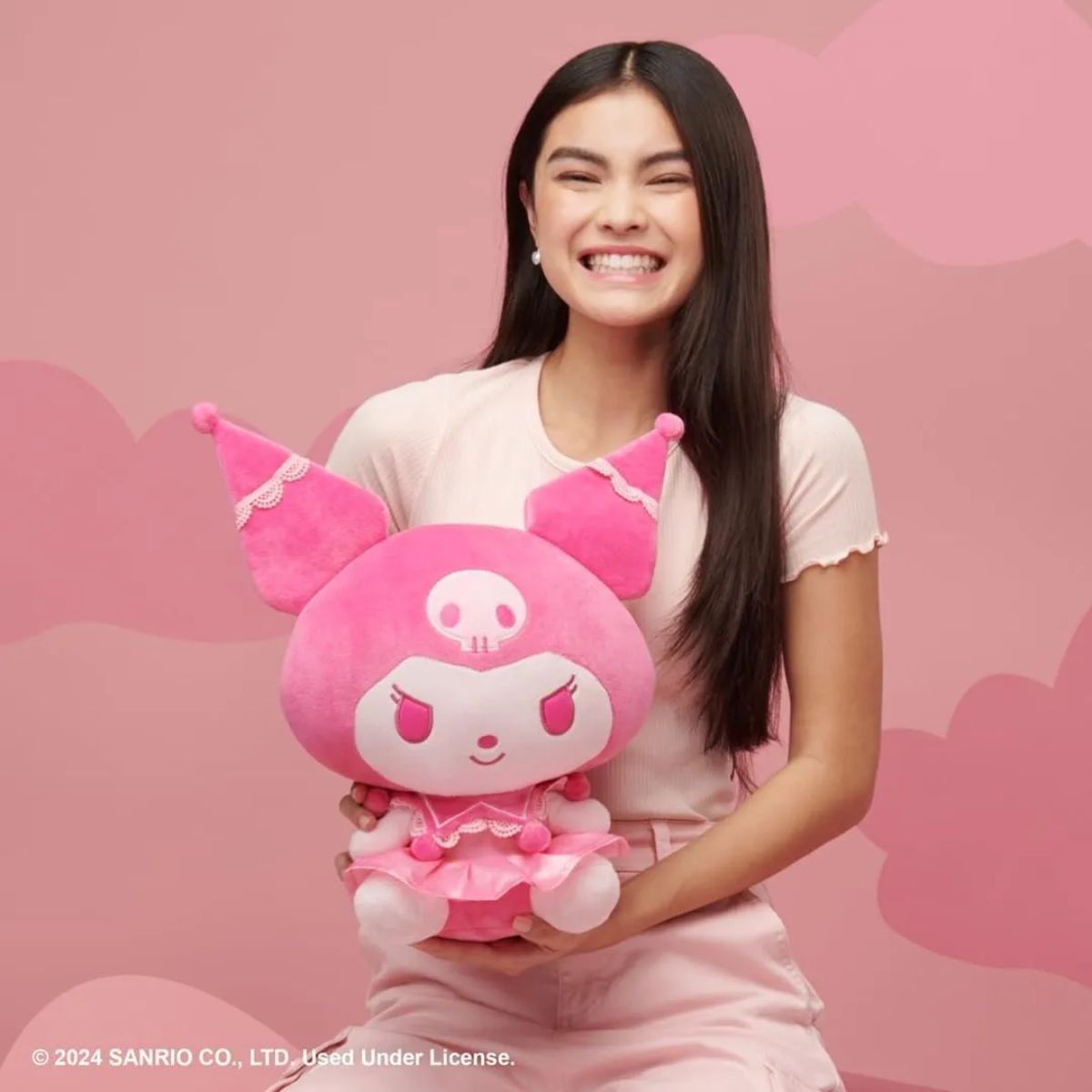 Hello Kitty Peluche Rosa 30Cm - Kuromi