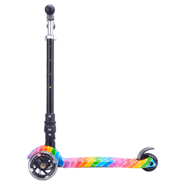 Lateral del scooter Triscooter Astro Dream Boldcube mostrando freno trasero y plataforma colorida