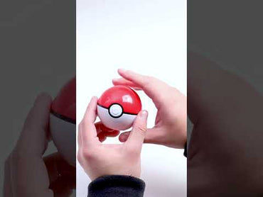 Pokebola Con Figura Pokémon - Chespin & Pokeball