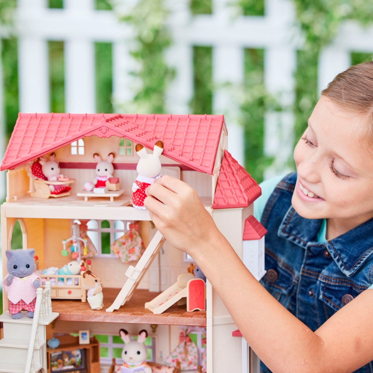 Casa Con Luces El Ático Secreto  Sylvanian Families