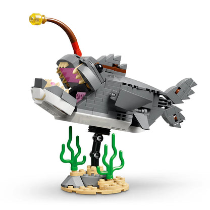 Tiburon Feroz Con Cofre Del Tesoro Lego Creator