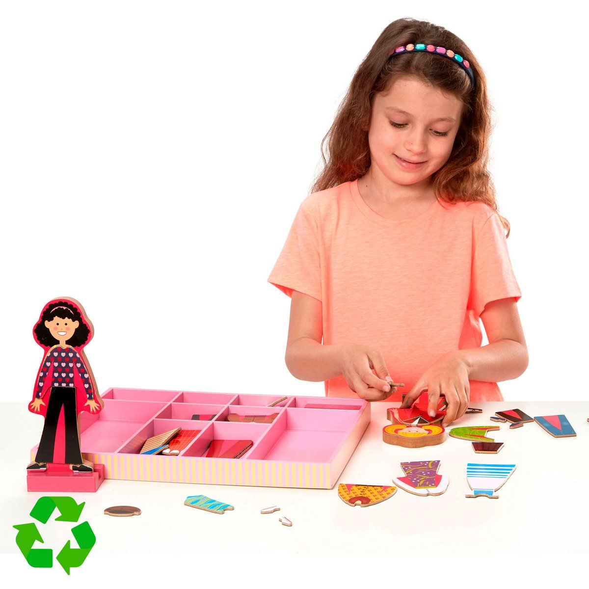 Muñecas De Madera Magneticas Para Vestir Con 60 Piezas Melissa & Doug