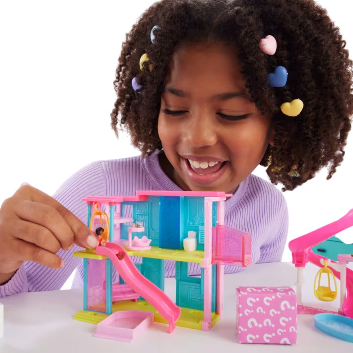Barbie Mini Barbieland Casa De Muñecas Sorpresa - Azul Y Amarilla