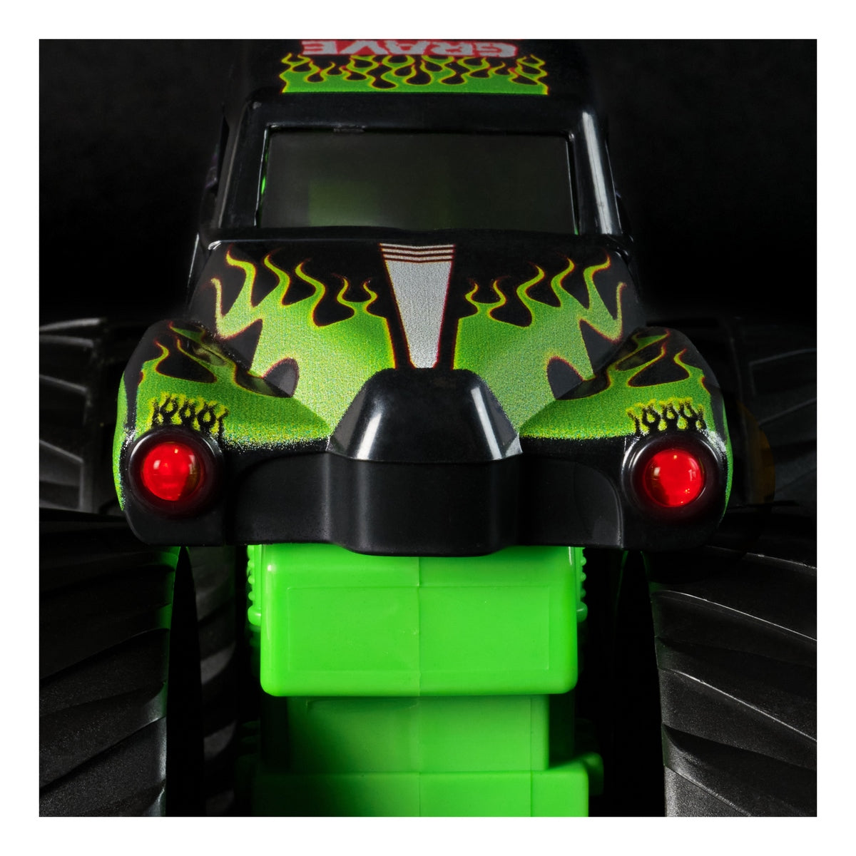 Monster Jam Auto C/Luz Y Sonido - Grave Digger