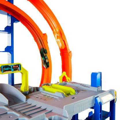 Hot Wheels Mega Garage Con Elevador Y Helicóptero