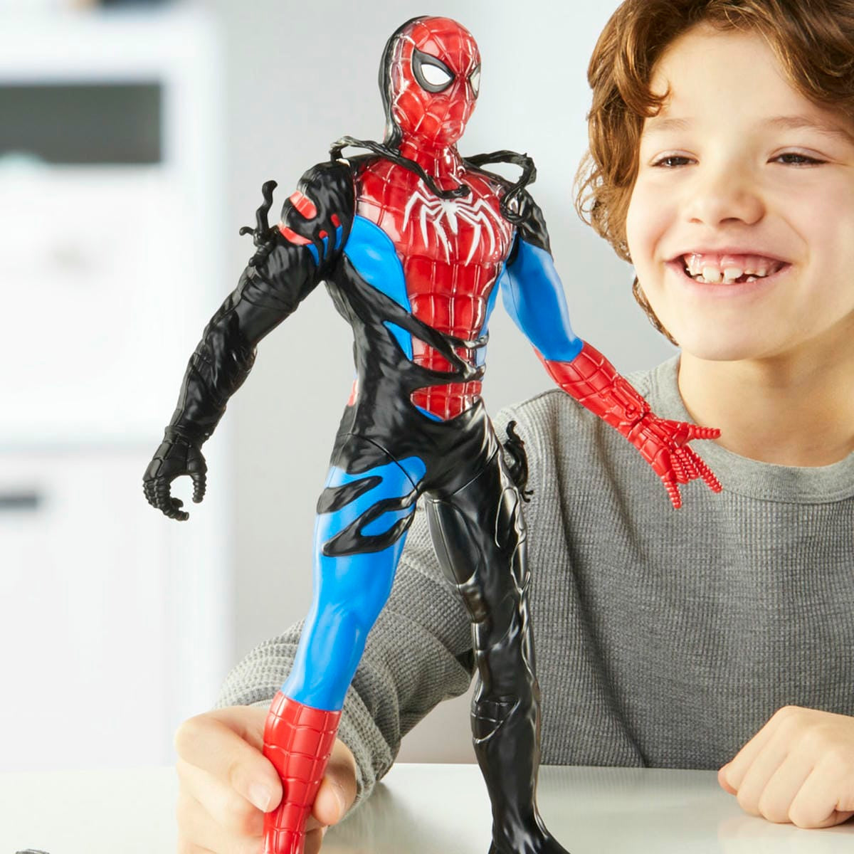 Figura De Acción Spiderman Venomversus Transformación Líquida