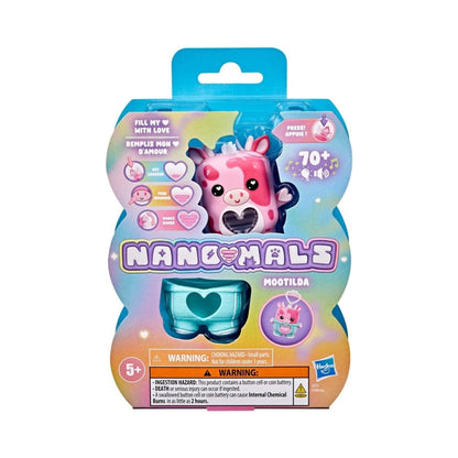 Hasbro Nano-Mals Mootilda La Vaca Rosa
