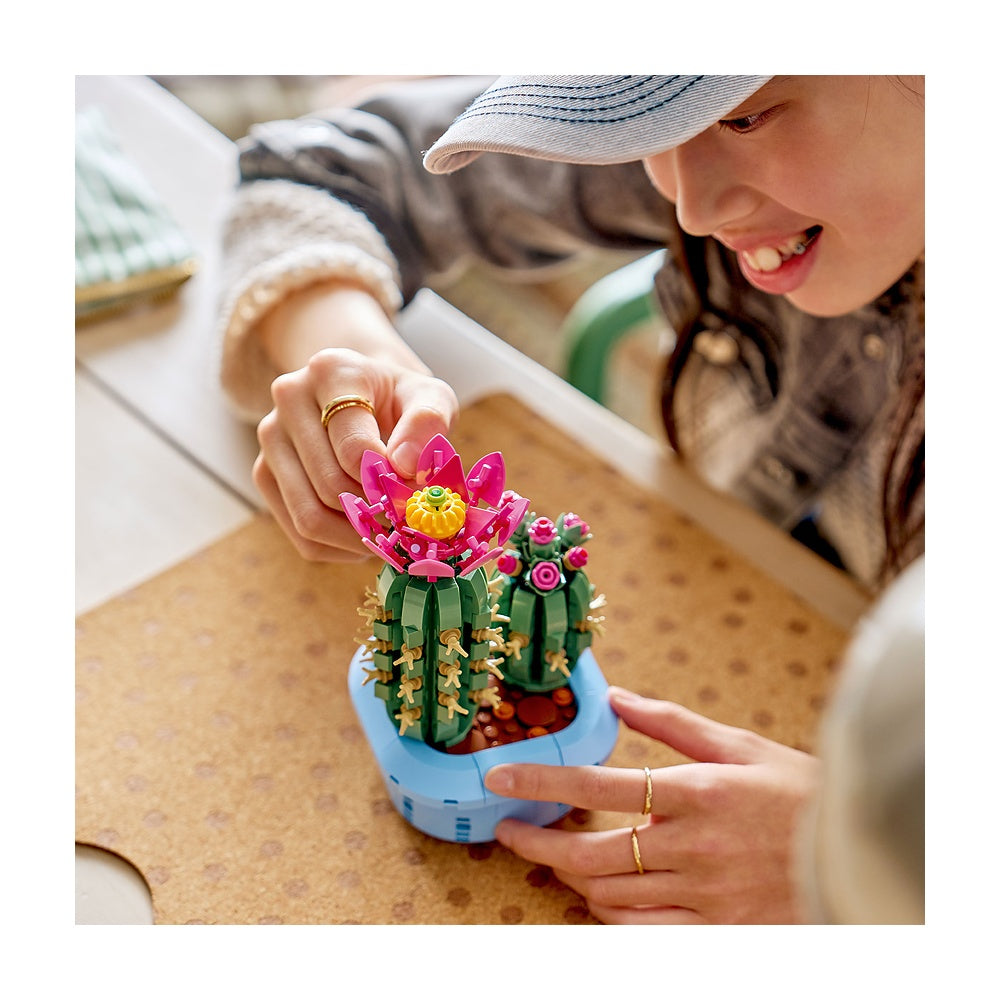 Cactus En Flor Lego Botanicals