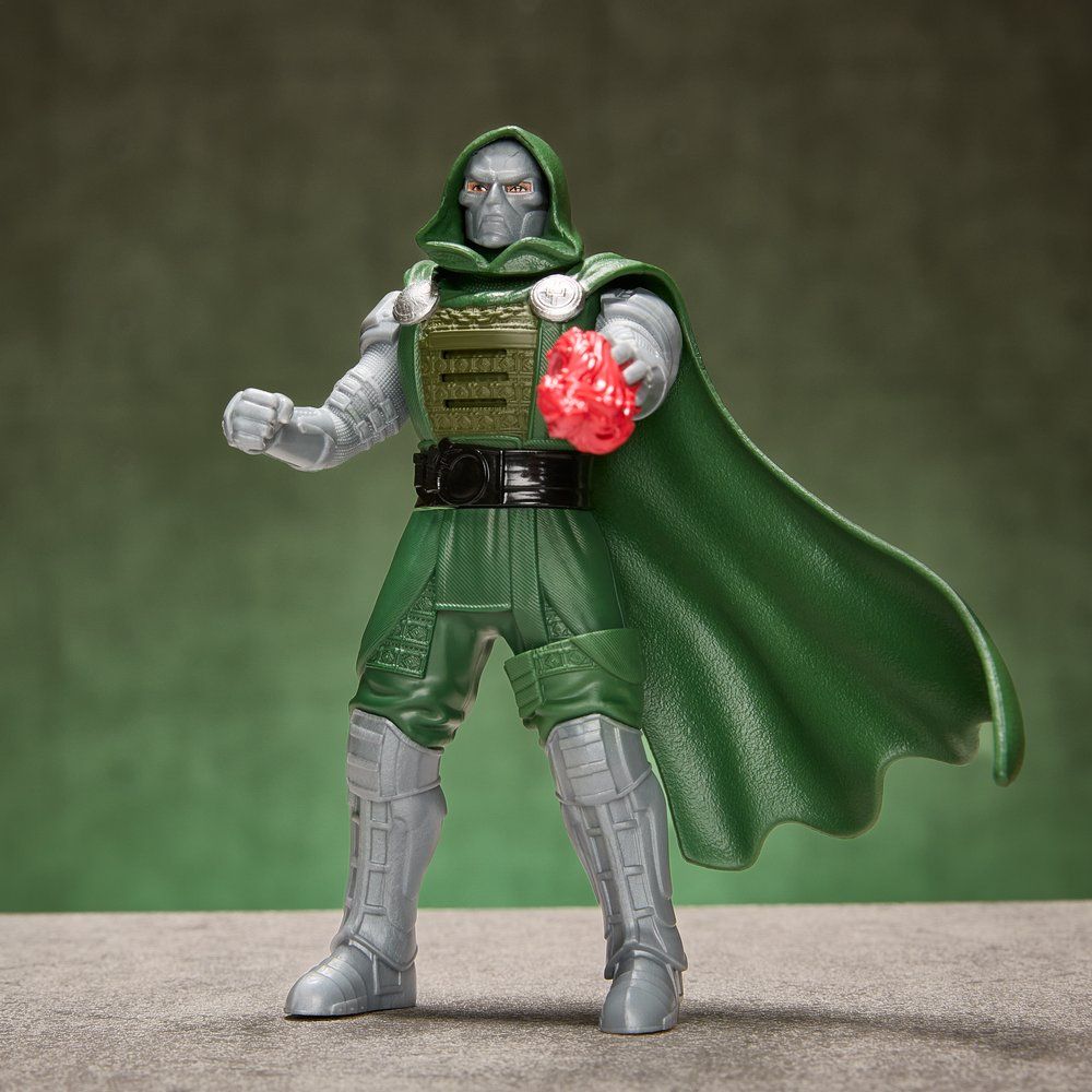 Figura De Accion Marvel Avengers Doomsday Efectos De Accion Doctor Doom - foto 11