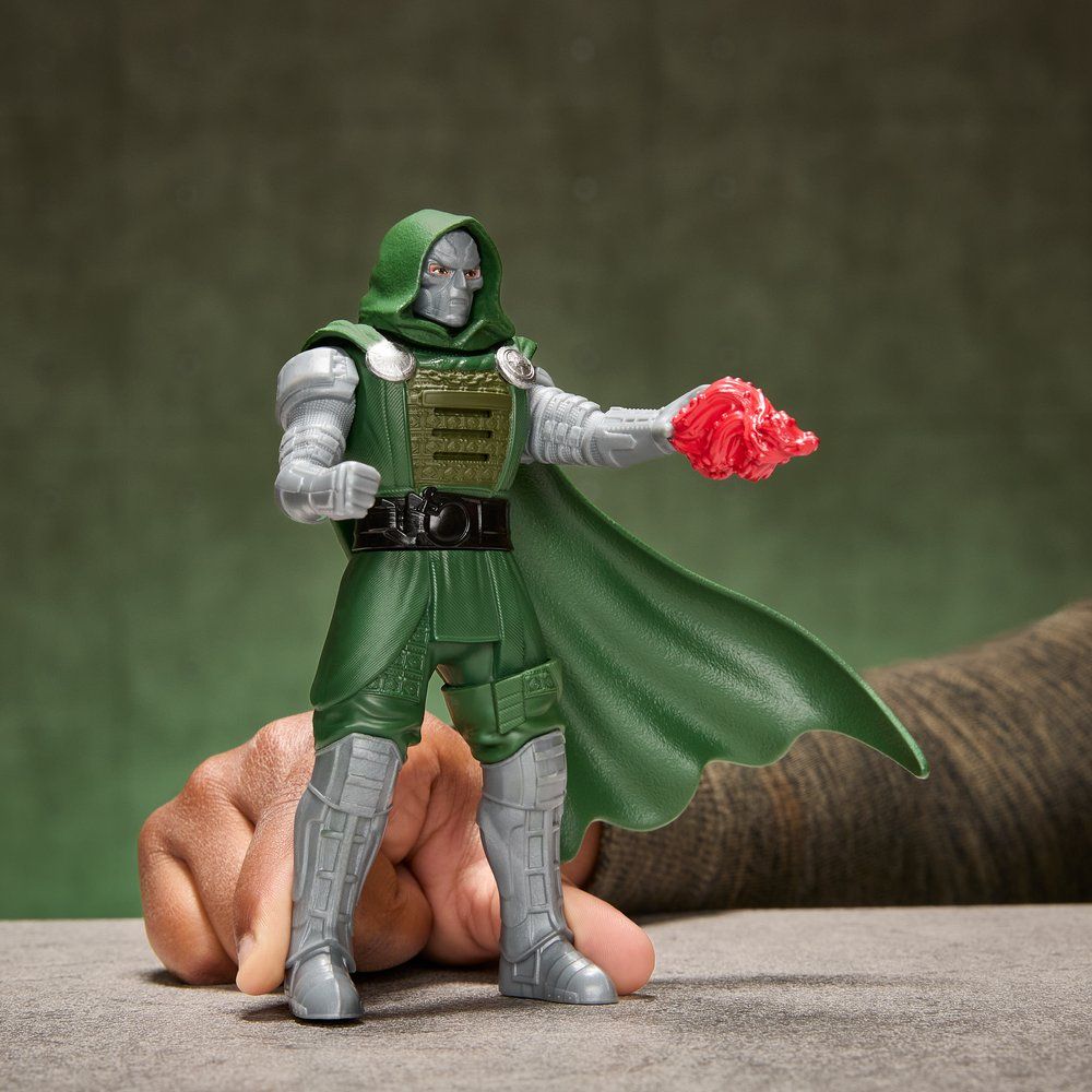 Figura De Accion Marvel Avengers Doomsday Efectos De Accion Doctor Doom - foto 16