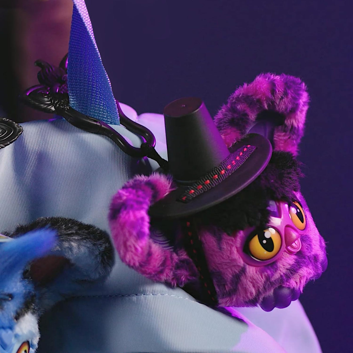 Hasbro Furby Furblets KPop Demon Hunters Saja Boys Demonio Minipeluche Electrónico 7,6 cm
