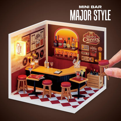 ZURU Mini Brands Spaces Here’s Cheers Bar Set Miniatura 117 Piezas