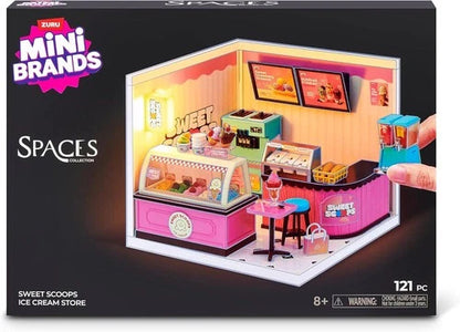 Título ecommerce: ZURU Mini Brands Spaces Sweet Scoops Ice Cream Store Set Miniatura 121 Piezas