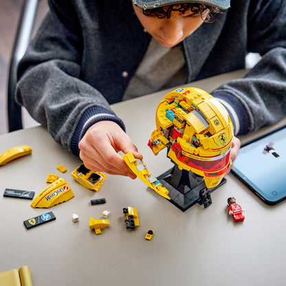 LEGO Editions Scuderia Ferrari HP Casco Lewis Hamilton