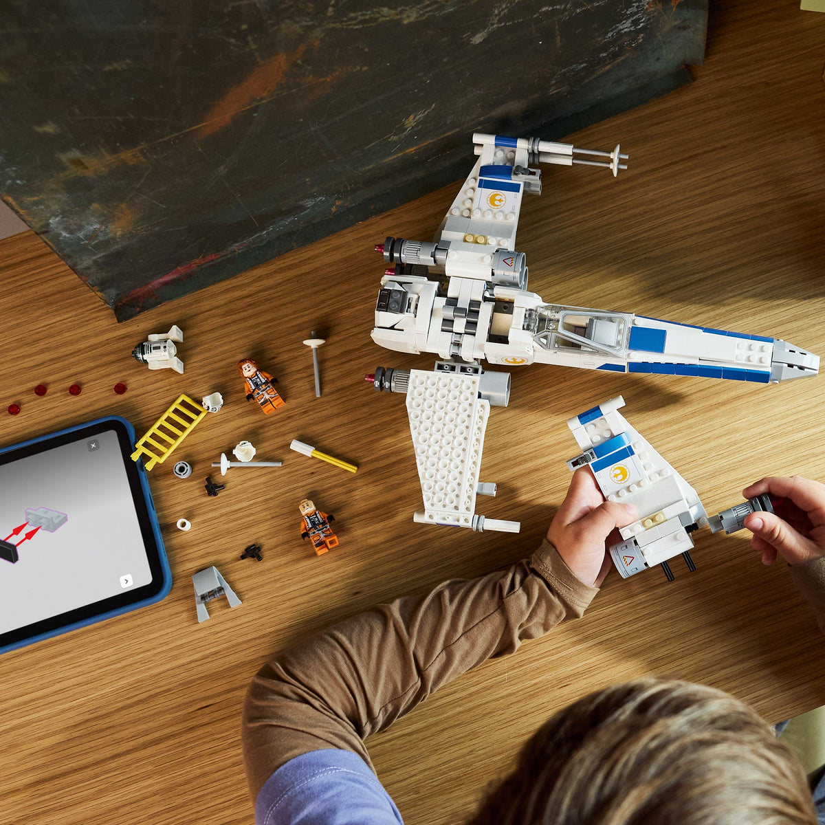 LEGO Star Wars Caza Estelar Ala X-Wing de la Nueva República