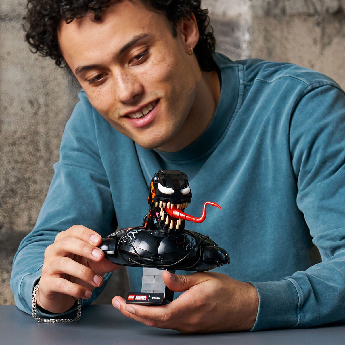 LEGO Marvel Busto de Venom