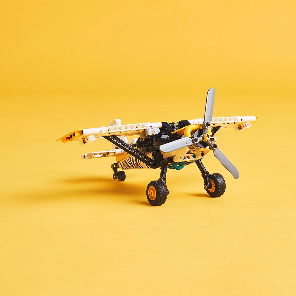 LEGO Technic Avioneta