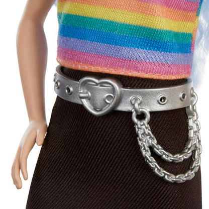 Barbie Fashionistas - Top Arcoiris Y Falda Negra