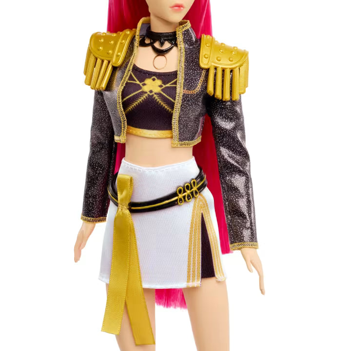 Mattel KPop Demon Hunters HUNTR/X Mira Golden Muñeca Cantante