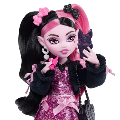 Monster High Muñeca Draculaura - Draculaura 3 - Calcetines Blancos