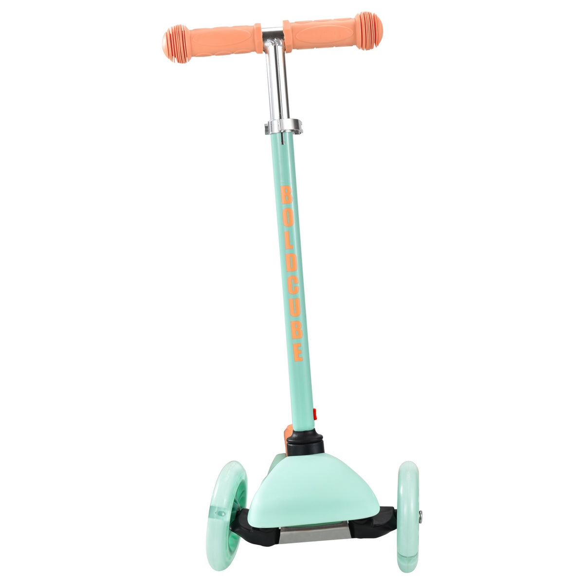 Detalle del manubrio color naranja del scooter Triscooter Ultra Ligero Boldcube verde